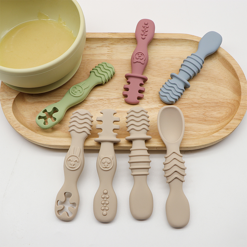 4 sztuki silikonowych łyżeczek – Baby Food For 6 Months recenzja i cena